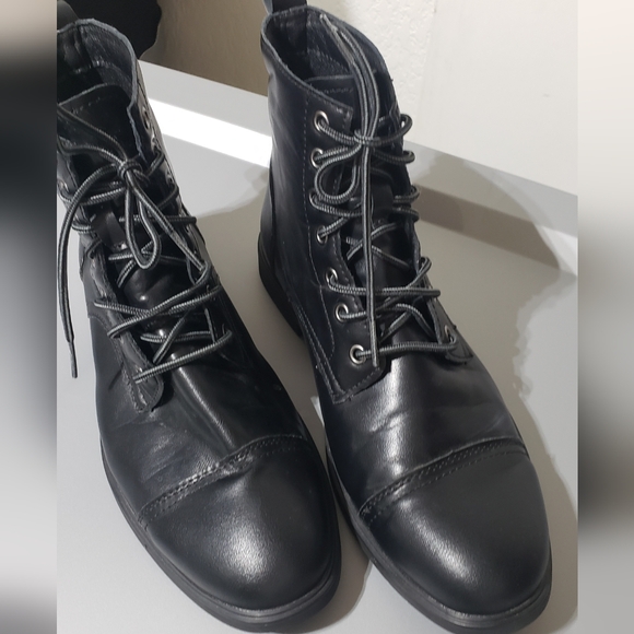 Men Chukka Laceup Boot Size 9 - Picture 2 of 11